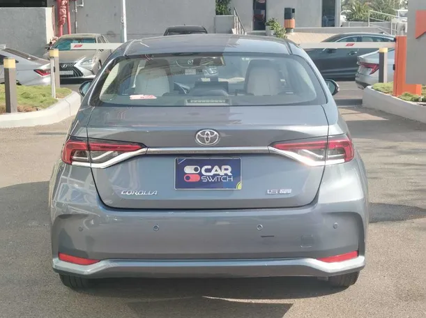Car image 6