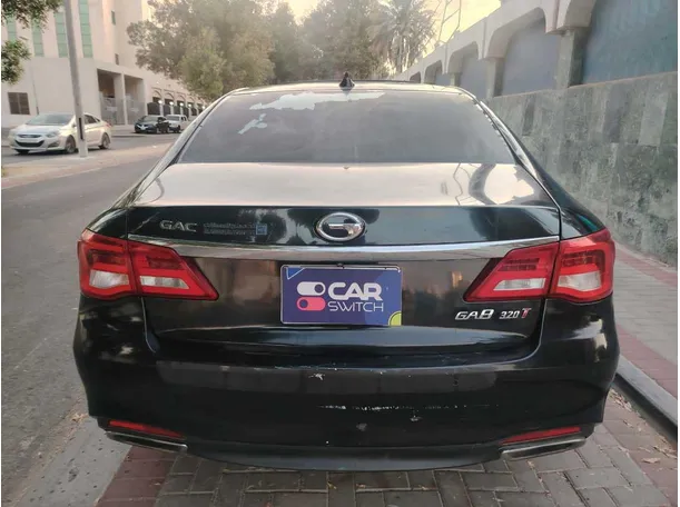 Car image 6