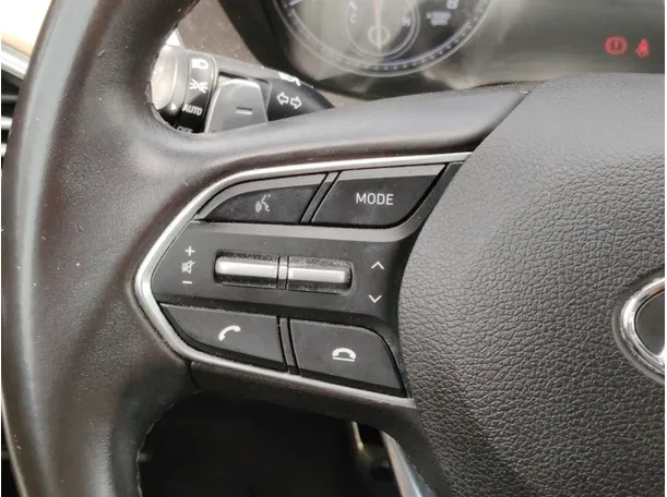 Car image 35