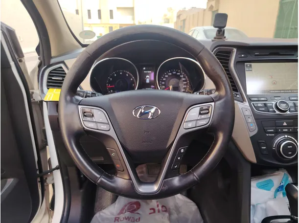 Car image 21