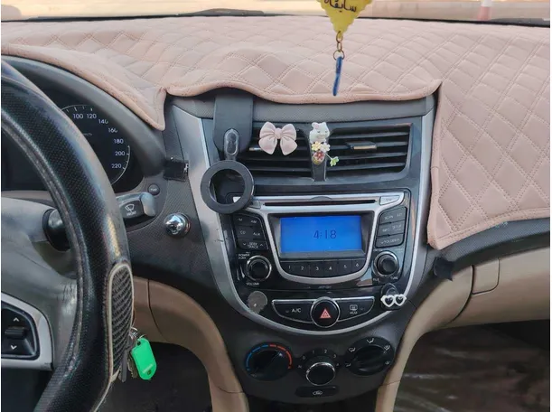 Car image 22