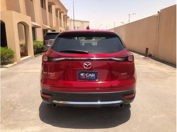 Car image 6
