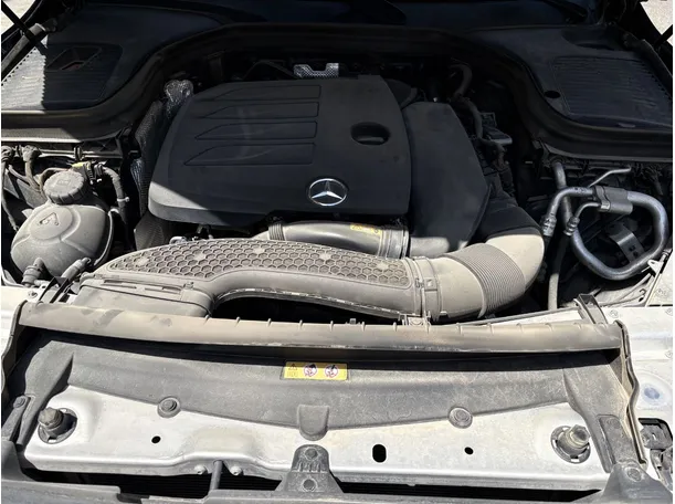 Car image 28