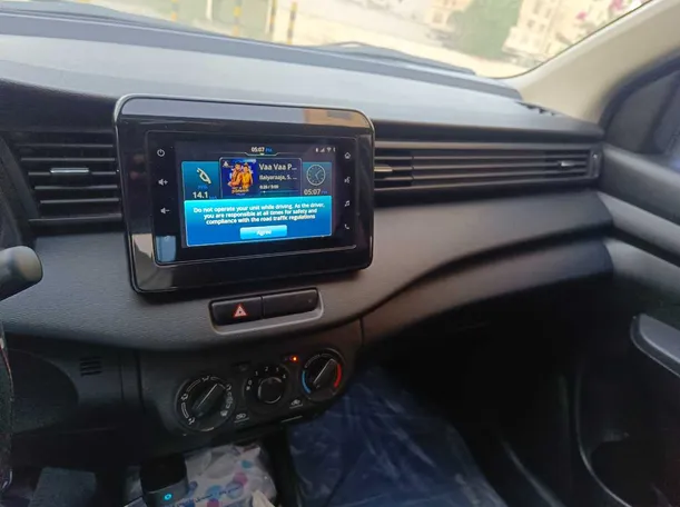 Car image 22