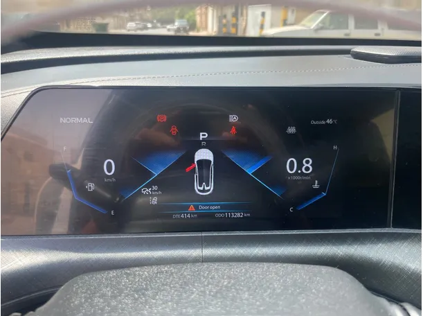 Car image 21