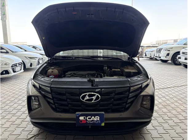 Car image 25