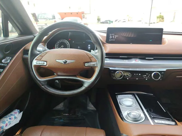 Car image 19