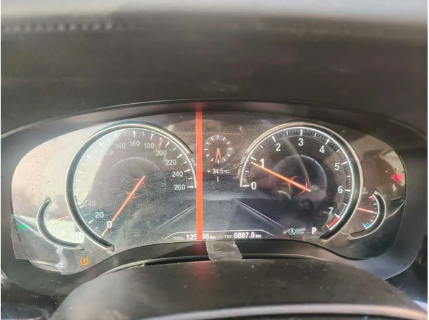 Car image 31