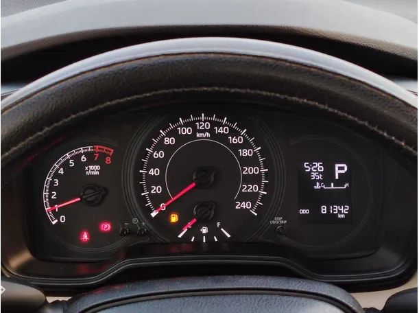 Car image 24