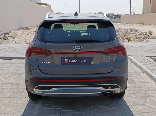 Car image 6