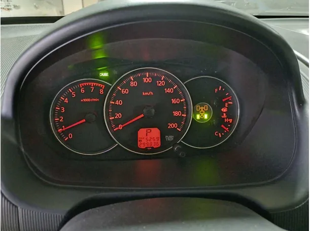 Car image 19