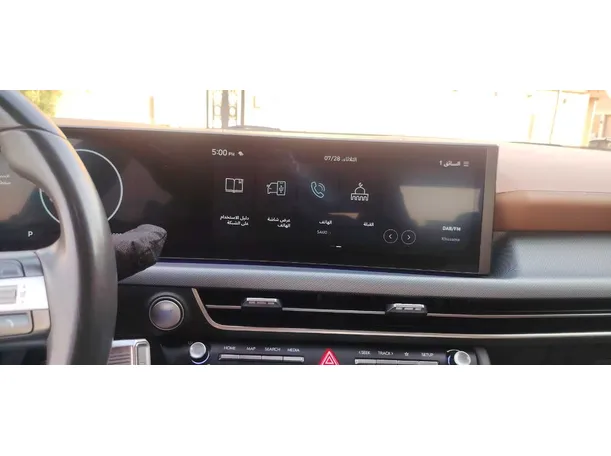 Car image 19