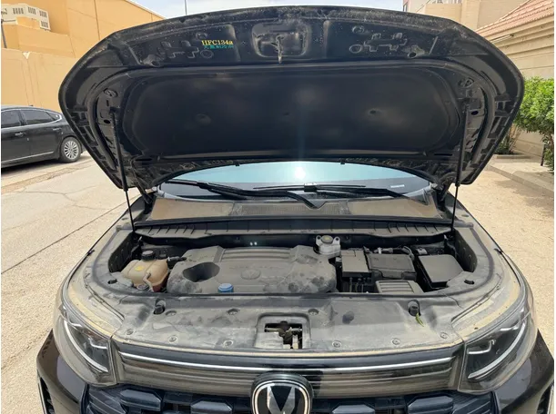 Car image 27