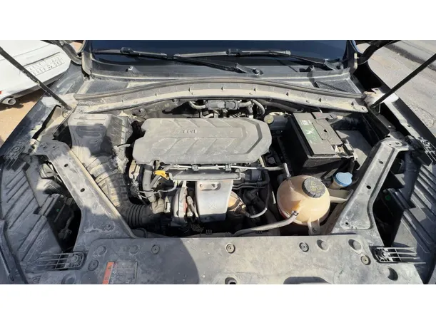 Car image 26