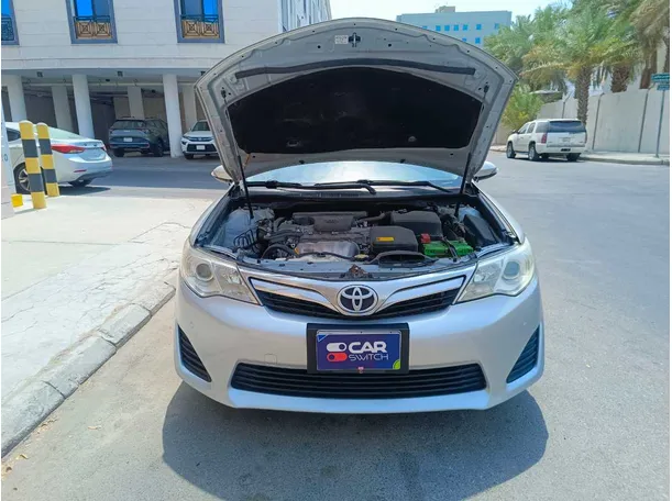Car image 35