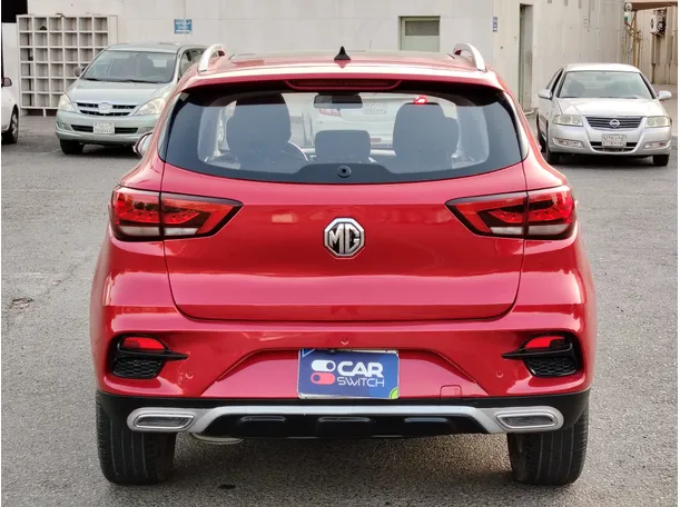 Car image 6