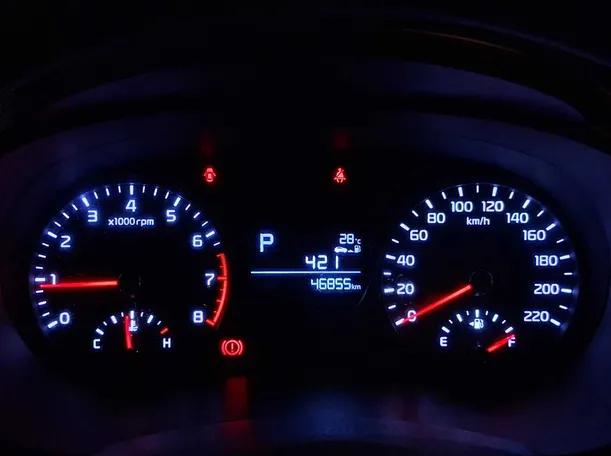 Car image 20