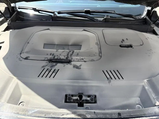 Car image 34