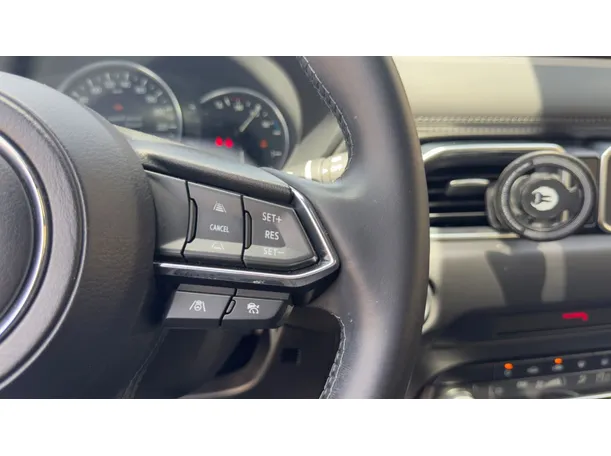 Car image 27
