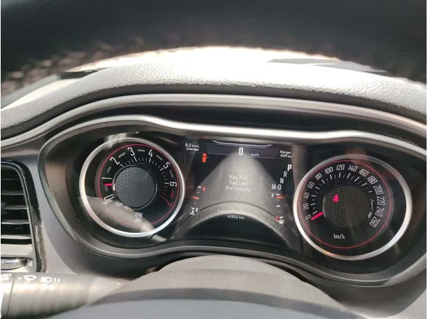 Car image 27