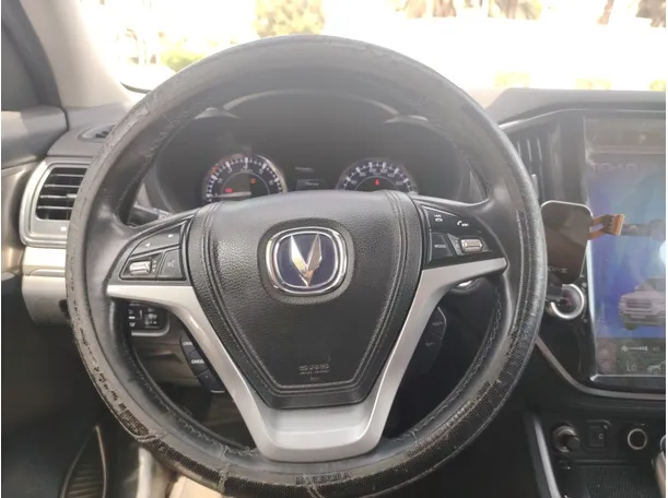 Car image 21