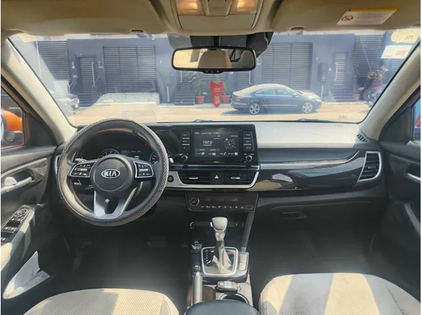 Car image 21