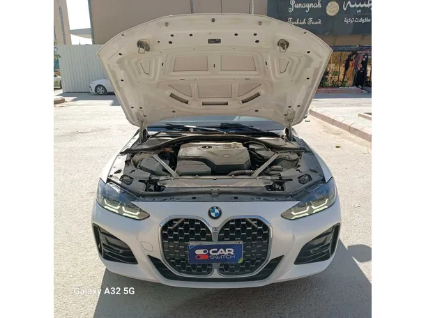 Car image 32