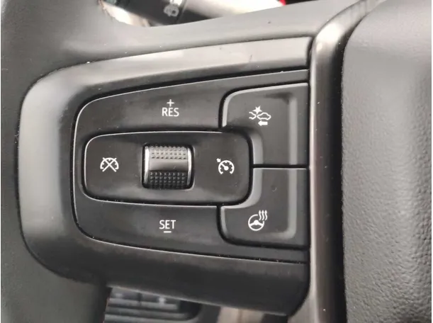 Car image 43
