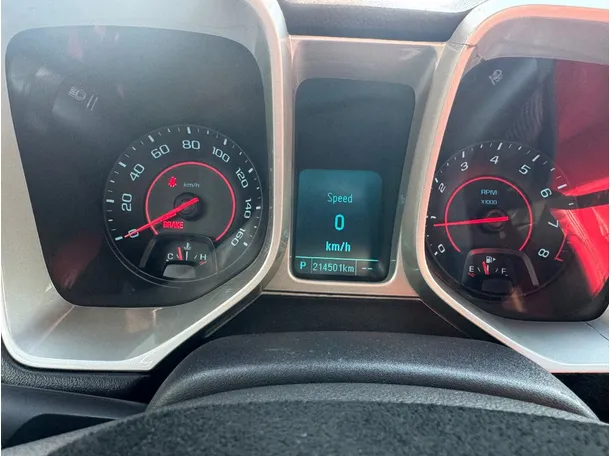 Car image 18