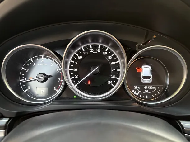 Car image 23