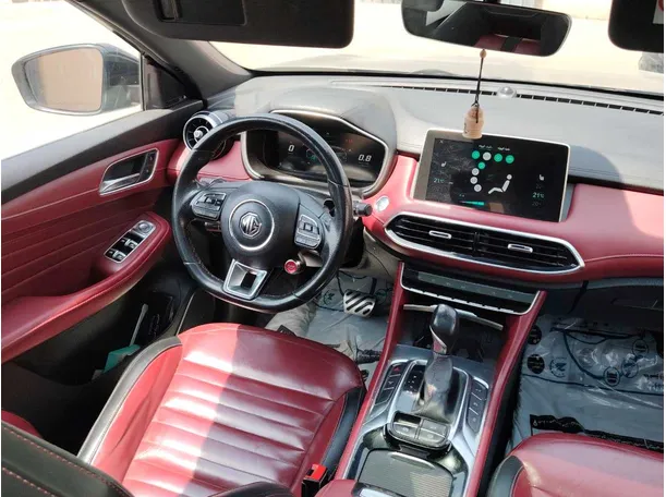 Car image 21
