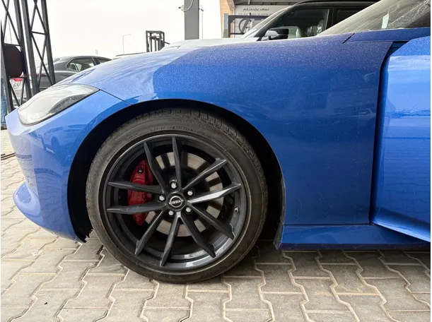 Car image 8