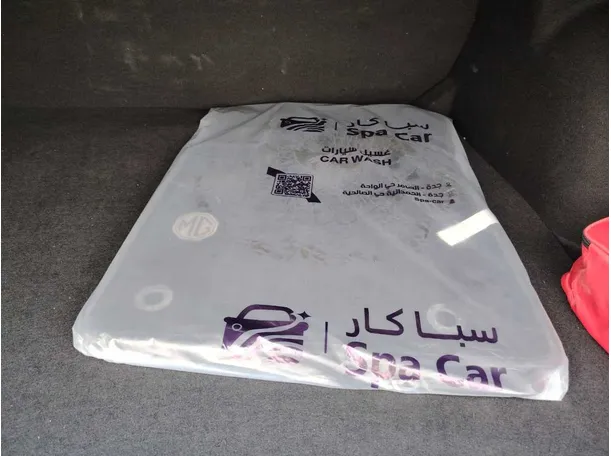 Car image 35