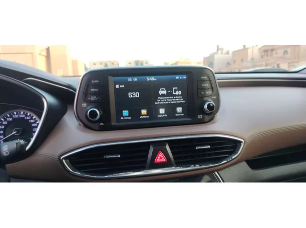 Car image 19