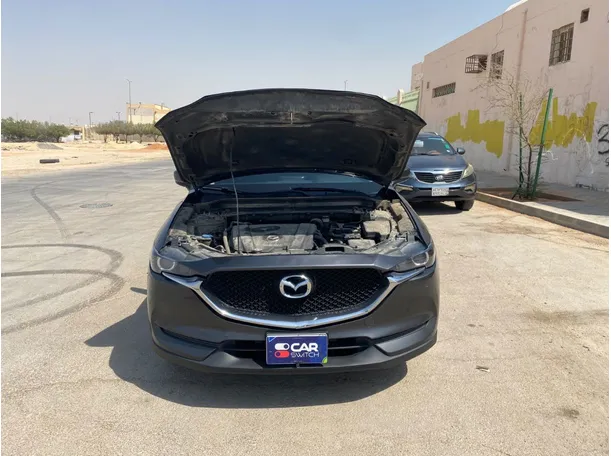 Car image 21