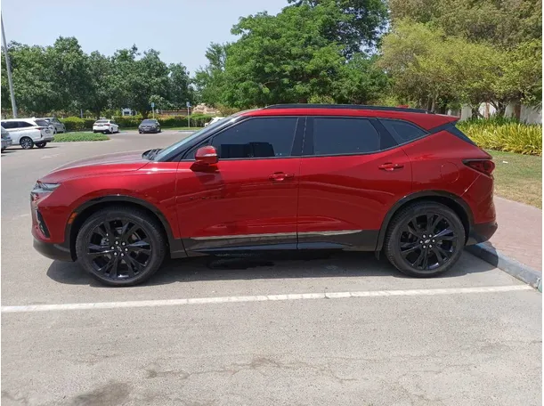Car image 8
