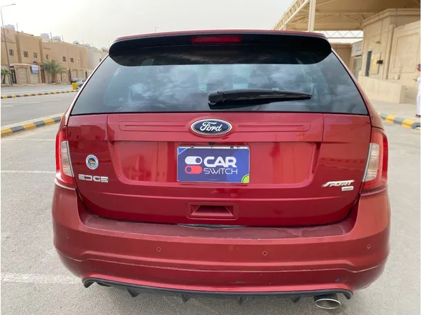 Car image 6