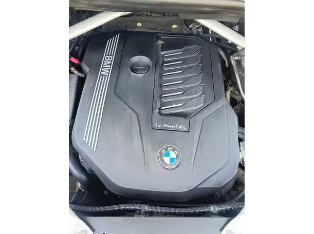 Car image 45