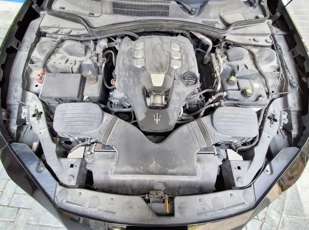 Car image 21
