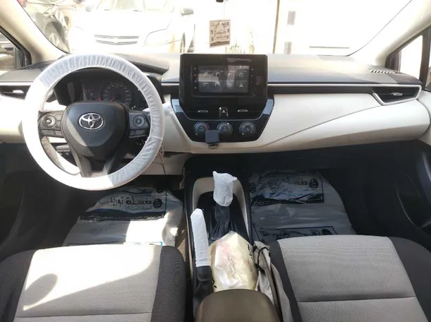 Car image 21