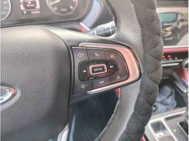 Car image 36
