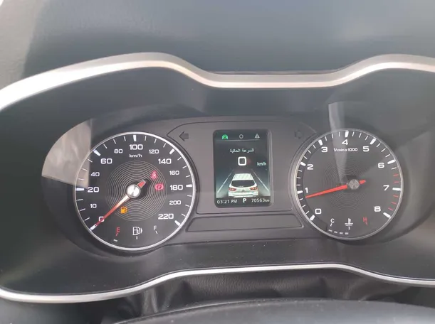 Car image 20