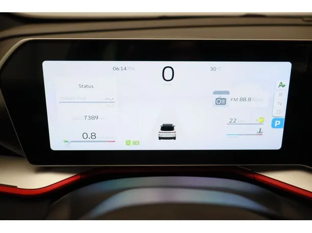 Car image 6