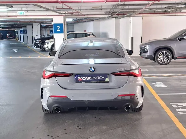 Car image 6