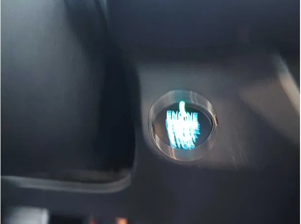 Car image 28