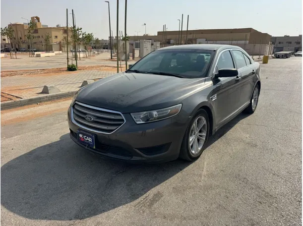 2018 Ford Taurus in Riyadh