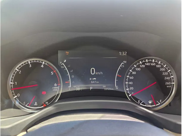 Car image 20