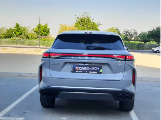 Car image 6