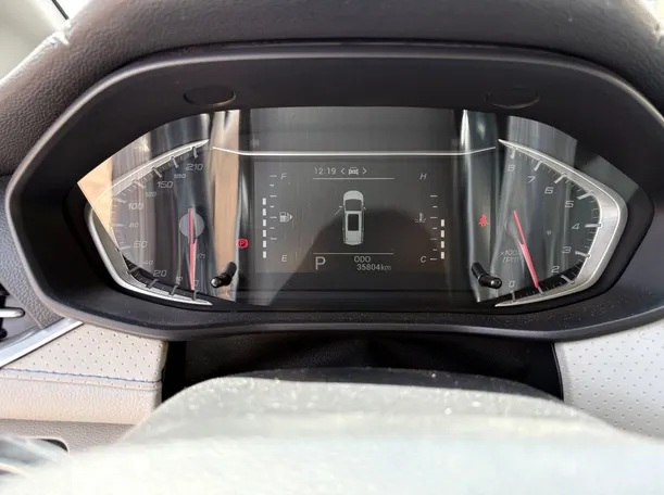 Car image 22