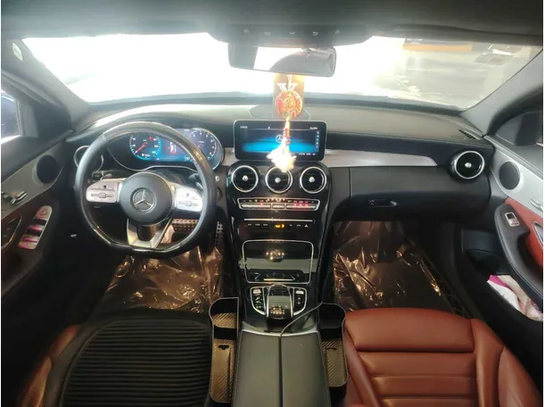 Car image 21
